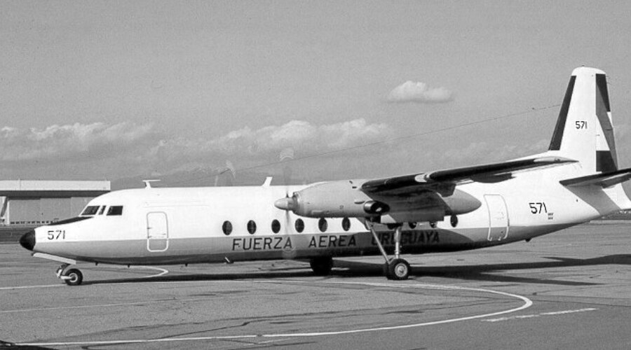 Letadlo Uruguayan Air Force 571