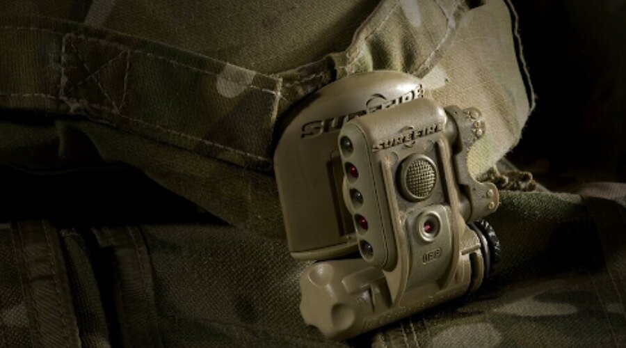 Přilbová svítilna SUREFIRE®