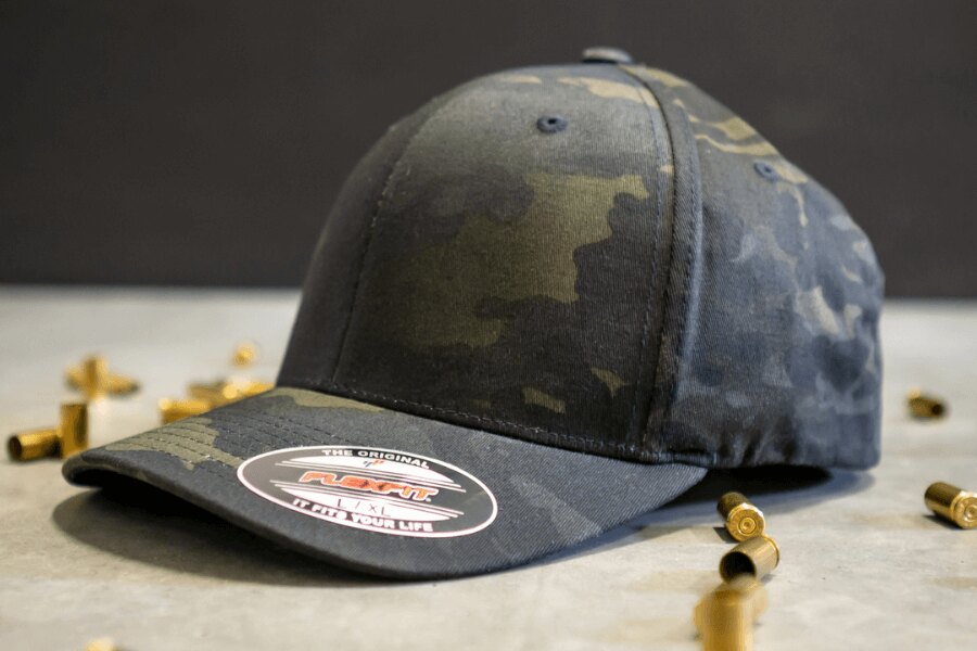 Kšiltovka FlexFit v multicam provedení. Zdroj: koreessentials.com