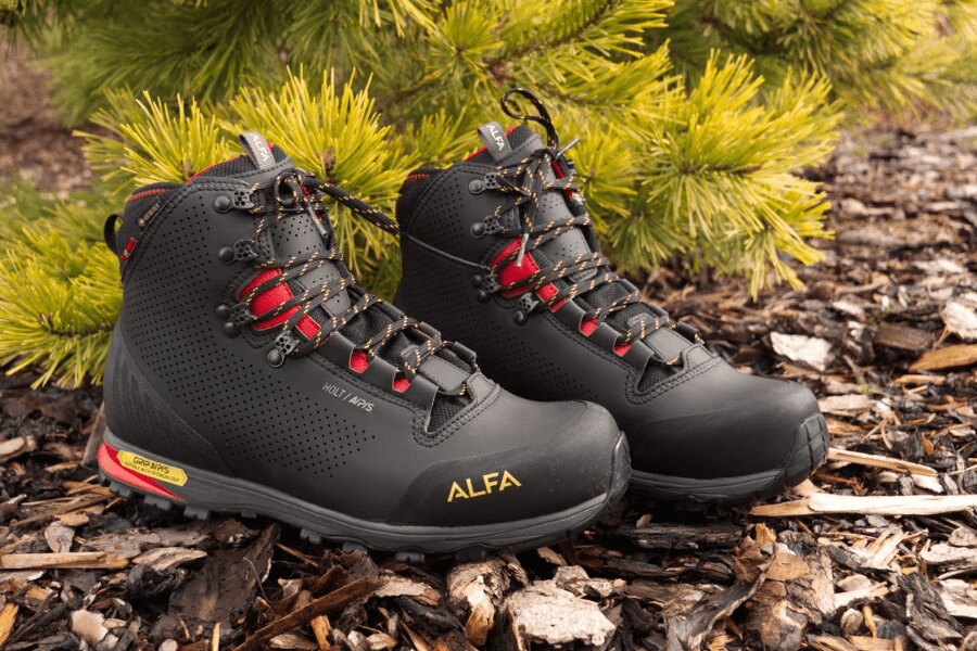 Trekové boty Holt A/P/S/ Gore-Tex Alfa®. Zdroj: Rigad
