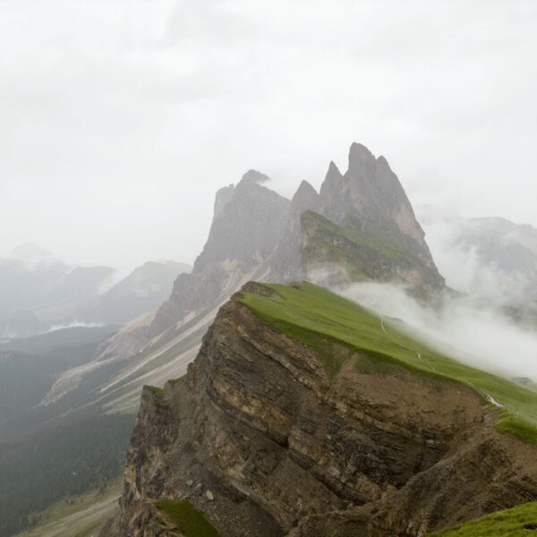 Mlha na horách, Seceda, Dolomity. Foto: Rigad