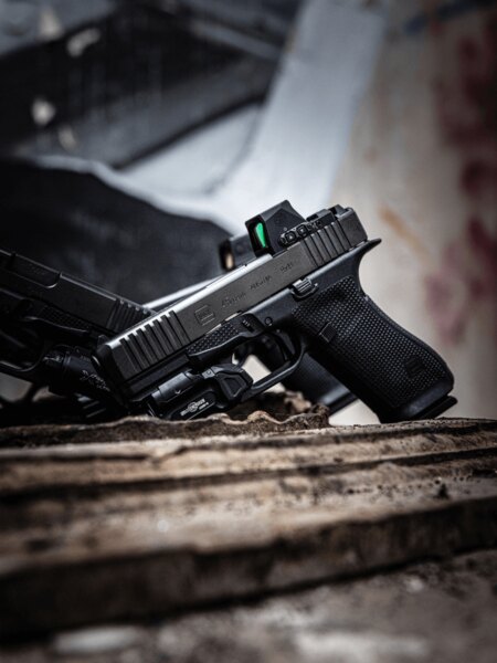 Pistole Glock Gen6 s namontovaným kolimátorem v rámci Optic Ready systému. Foto: Rigad