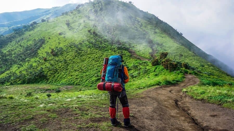 Turistika po horách s outdoorovým vybavení