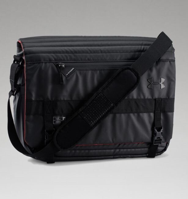 Brašna přes rameno na notebook UNDER ARMOUR® VX2-M - černá