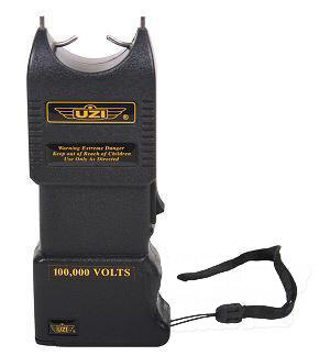 Elektrický paralyzer UZI® model 1830 100 000 volts