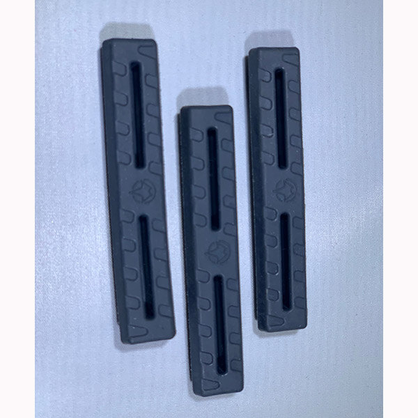 Krytka M-Lok Rail Guards Manta Defense®, 3 ks