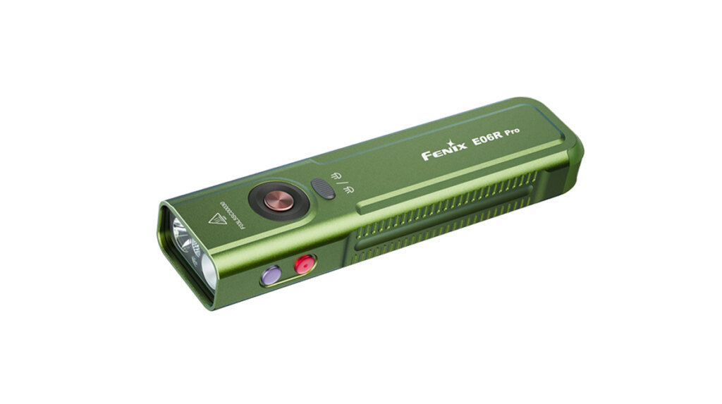 Nabíjecí EDC svítilna E06R PRO / 1600 lm Fenix®
