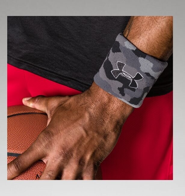 Potítka na zápěstí UNDER ARMOUR® Jacquarded - camo