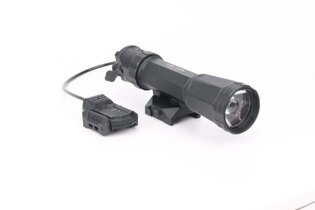 Svítilna na zbraň Raid Holosun®