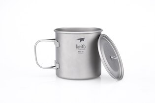 Titanový hrnek s víčkem Keith® 650 ml