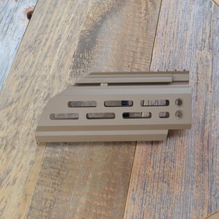 Úhlové předpažbí M-LOK® 6,84" CZ EVO 3 Scorpion HB Industries®