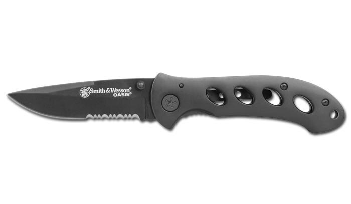 Zavírací nůž Smith & Wesson® Oasis Titanium Finish s kombinovaným ostřím